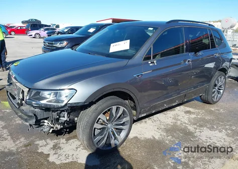 2021 Volkswagen Tiguan 2.0T Se/2.0T Se R-Line Black/2.0T Sel from USA, damaged, VIN 3VV3B7AX1MM011184